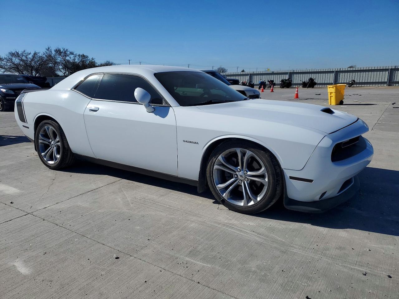 2020 Dodge Challenger R/T - zdjęcie 4