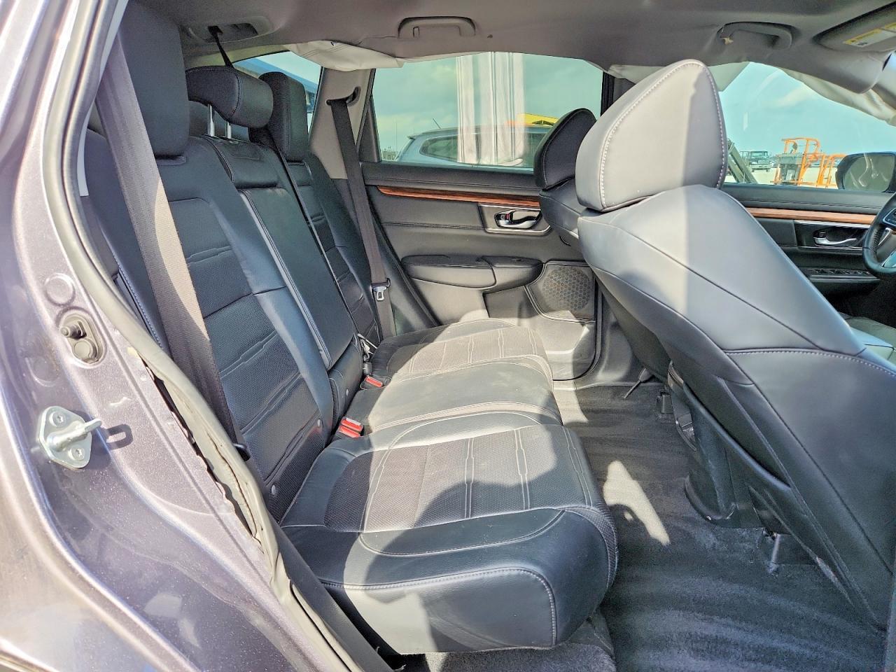 2022 Honda Cr-V Touring - zdjęcie 11