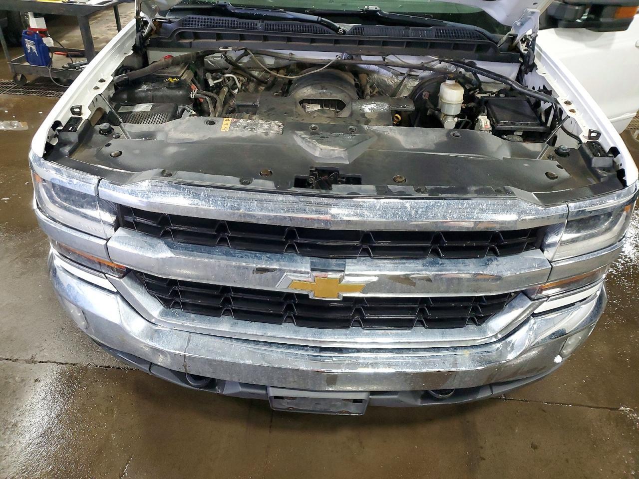 2017 Chevrolet Silverado K1500 Lt - zdjęcie 11