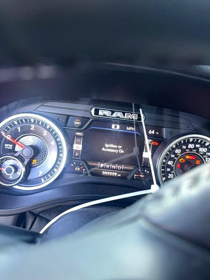 2020 Ram 1500 Laramie - zdjęcie 9