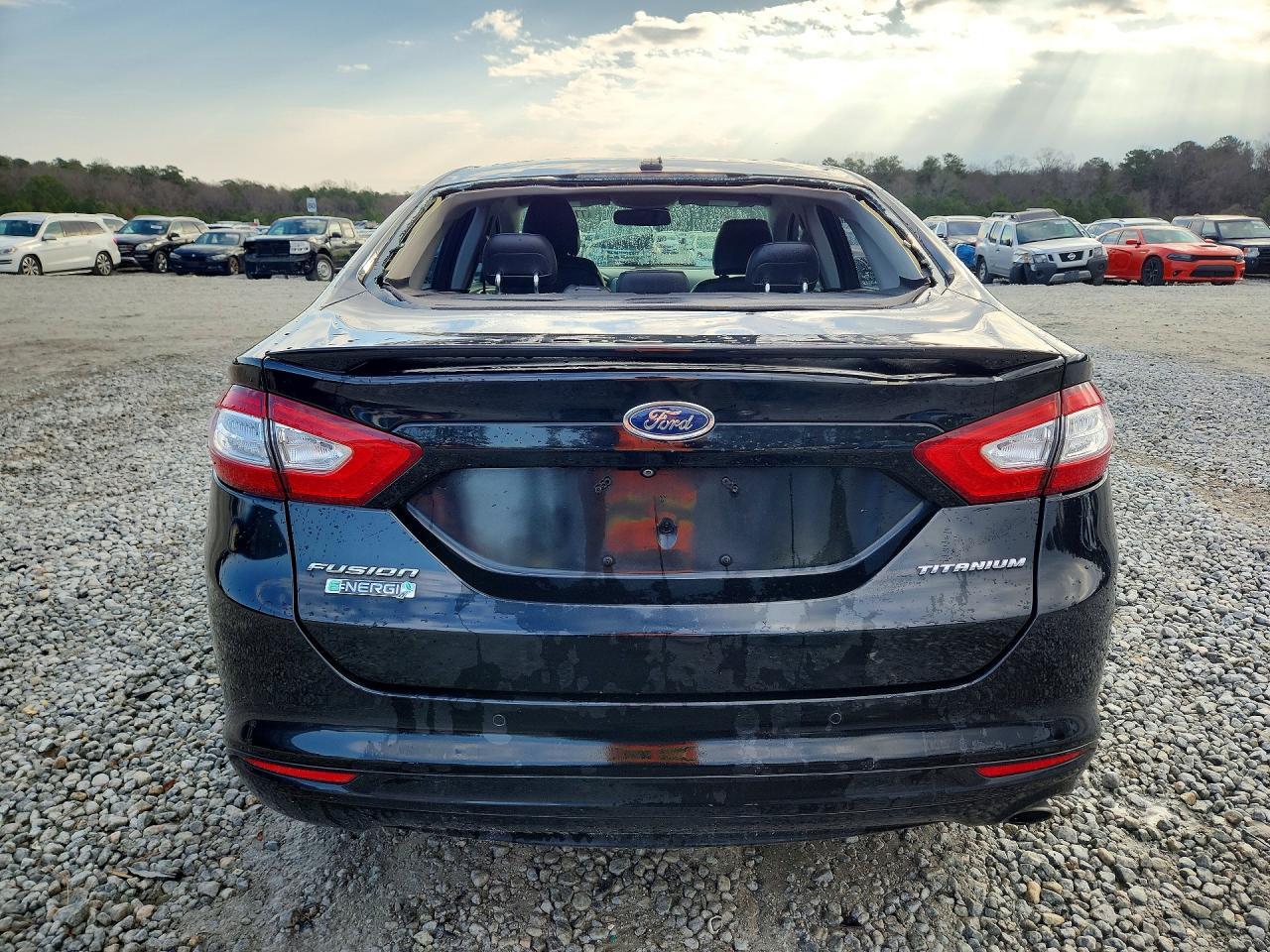 2016 Ford Fusion Titanium Phev - zdjęcie 6