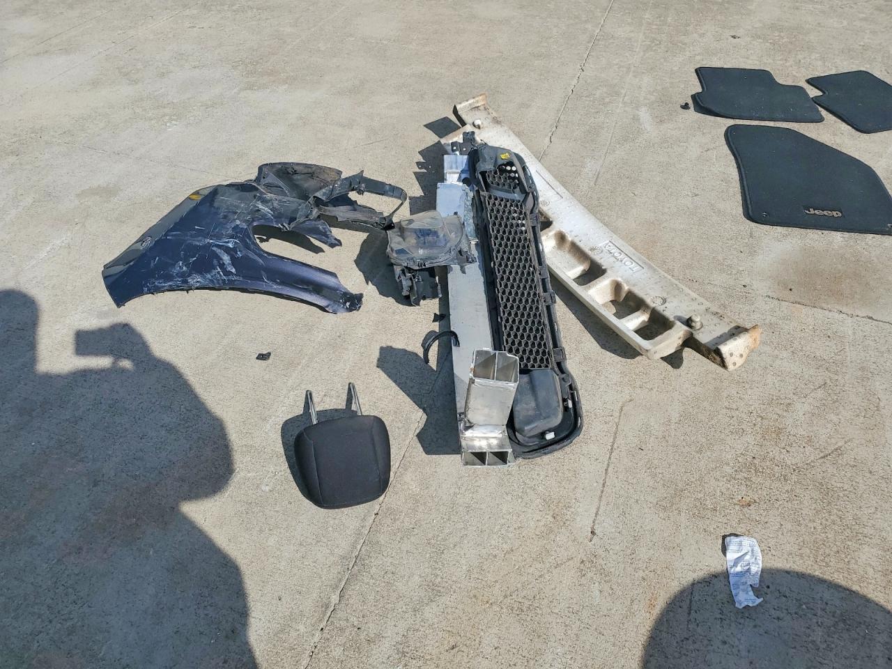 2014 Jeep Cherokee Latitude - zdjęcie 12