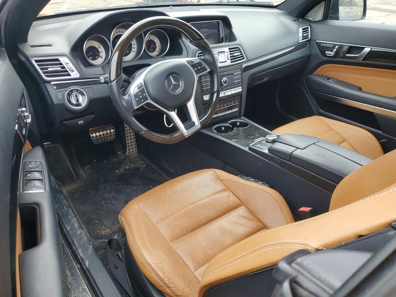 2016 Mercedes Benz E 400 - zdjęcie 8