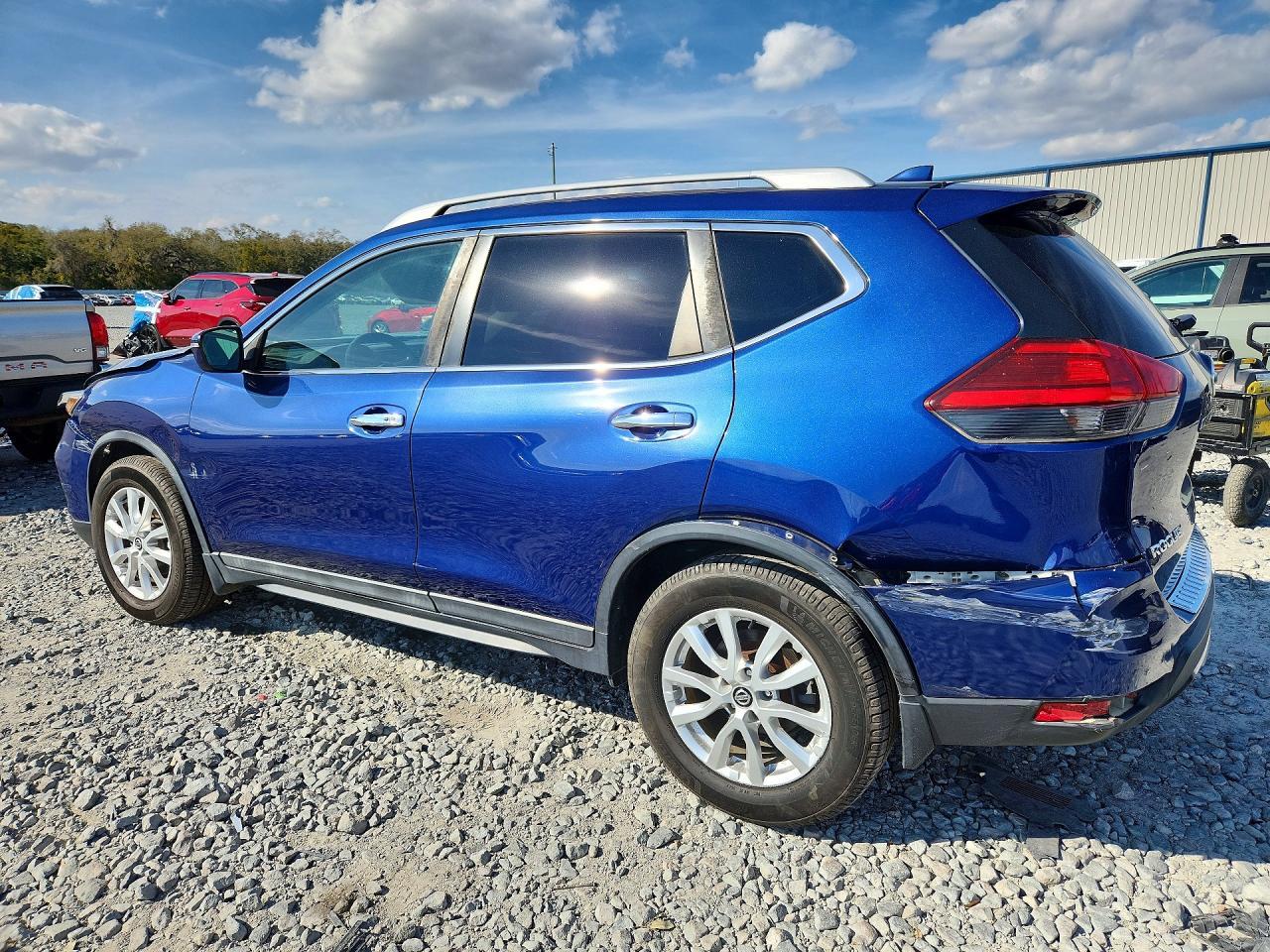 2017 Nissan Rogue Sv - zdjęcie 2