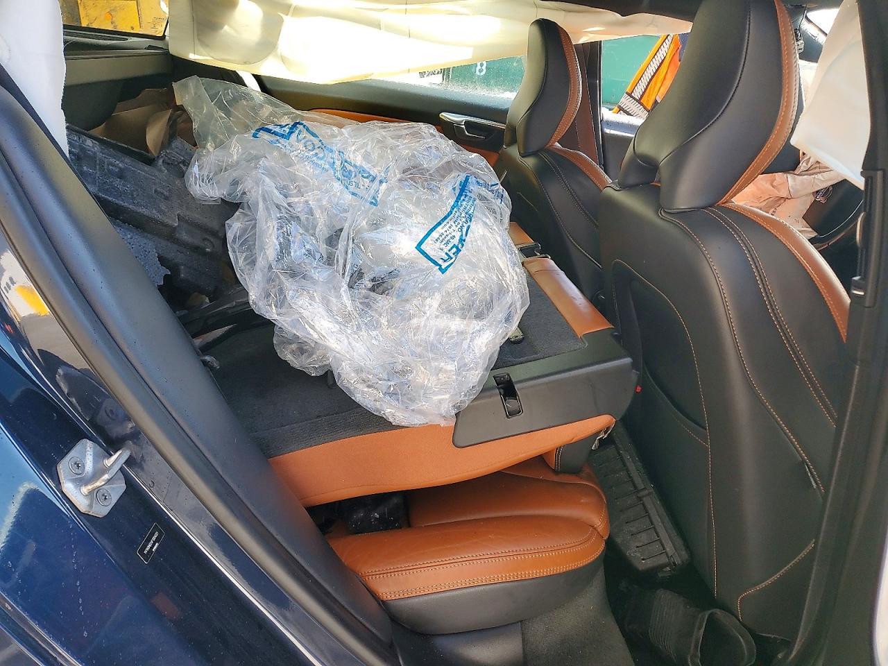 2015 Volvo V60 Premier+ - zdjęcie 10