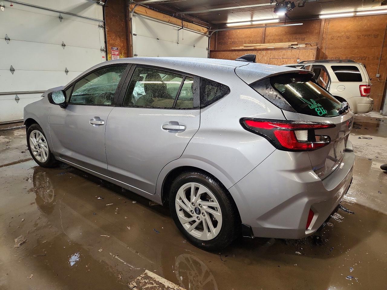 2025 Subaru Impreza - zdjęcie 2