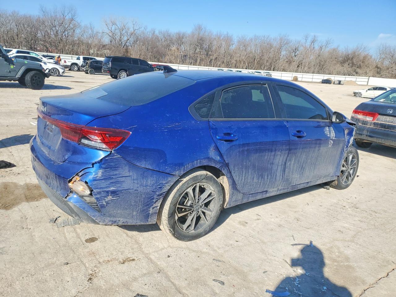 2024 Kia Forte Lx - zdjęcie 3