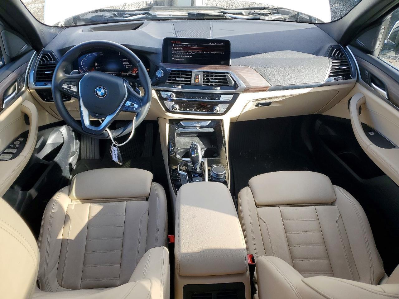 2021 BMW X3 xDrive30I - zdjęcie 8