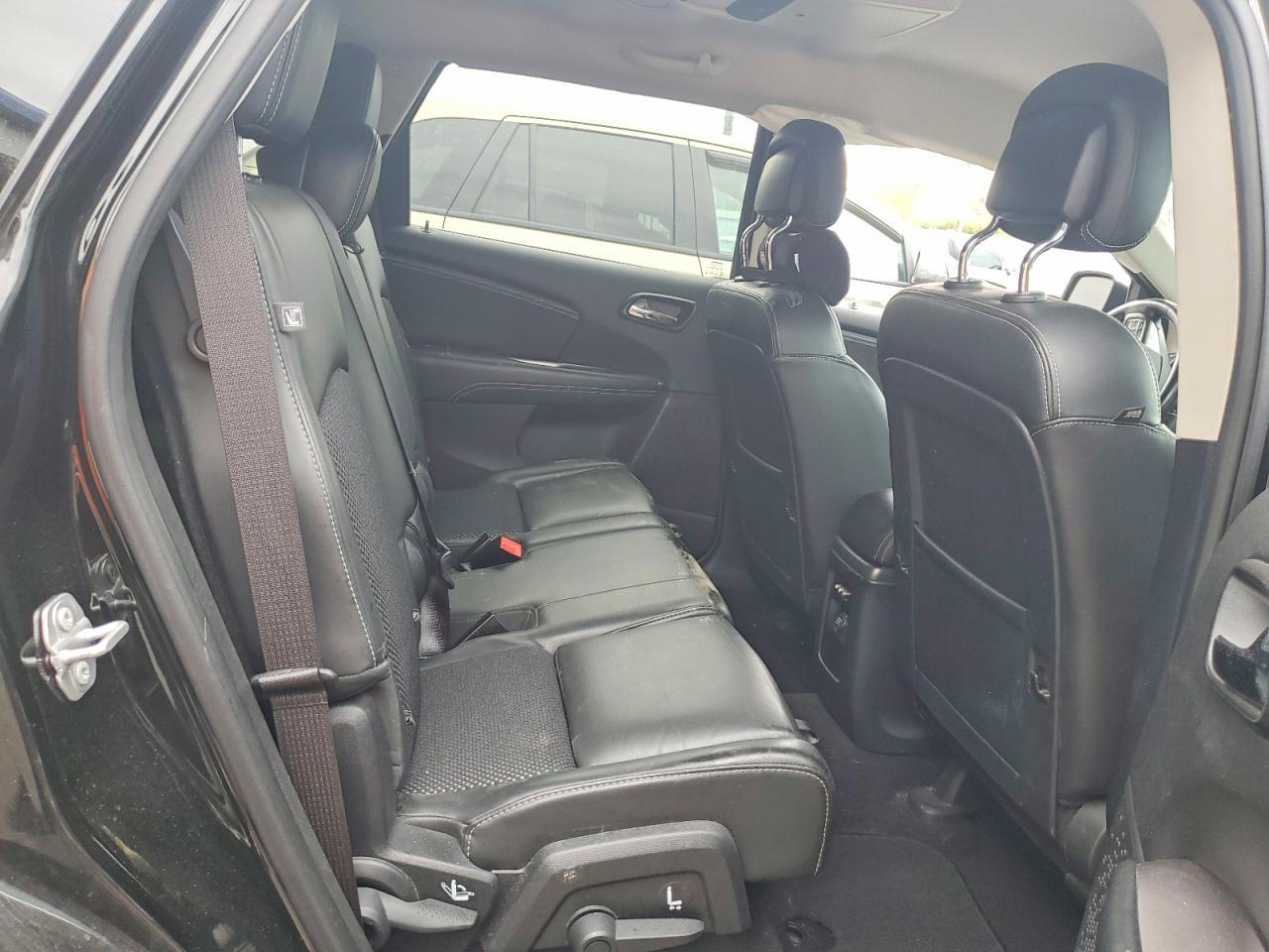 2019 Dodge Journey Crossroad - zdjęcie 11