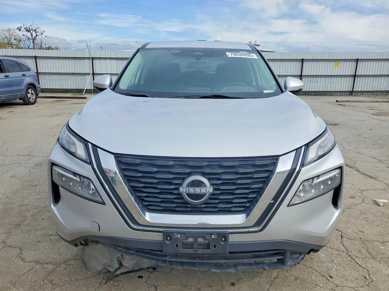 2022 Nissan Rogue Sv - zdjęcie 5