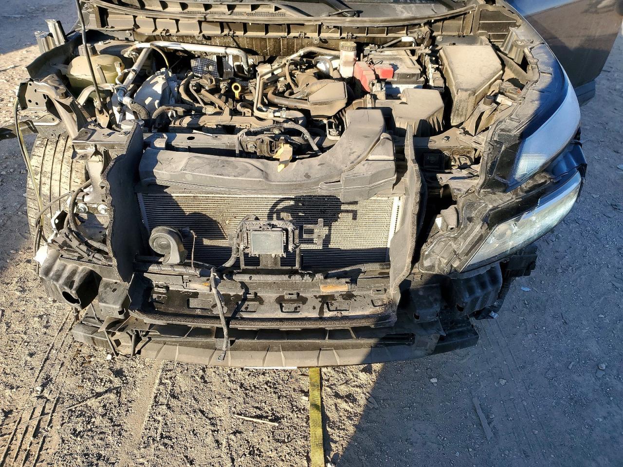 2021 Nissan Rogue Sv - zdjęcie 12