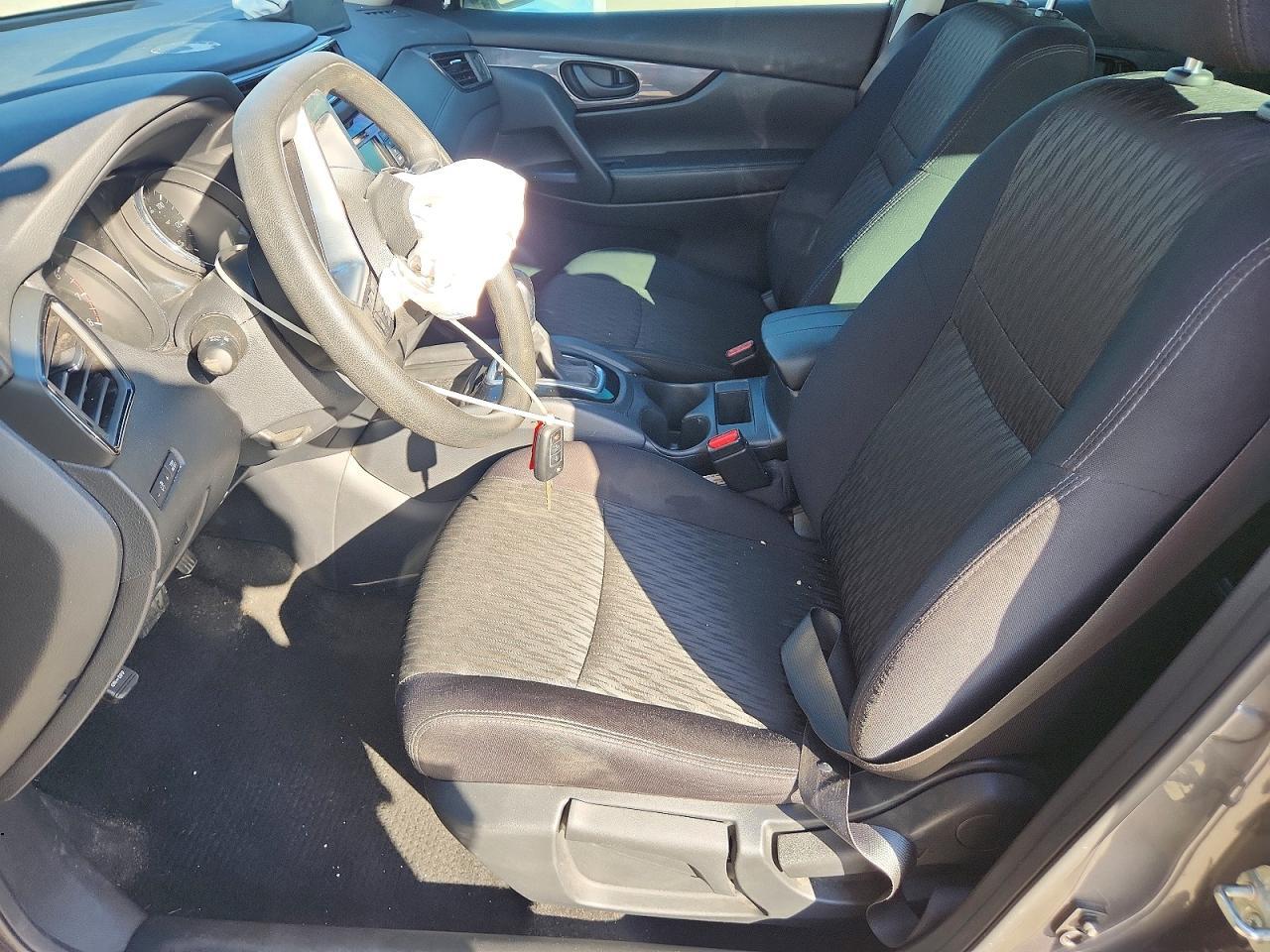 2020 Nissan Rogue S - zdjęcie 7