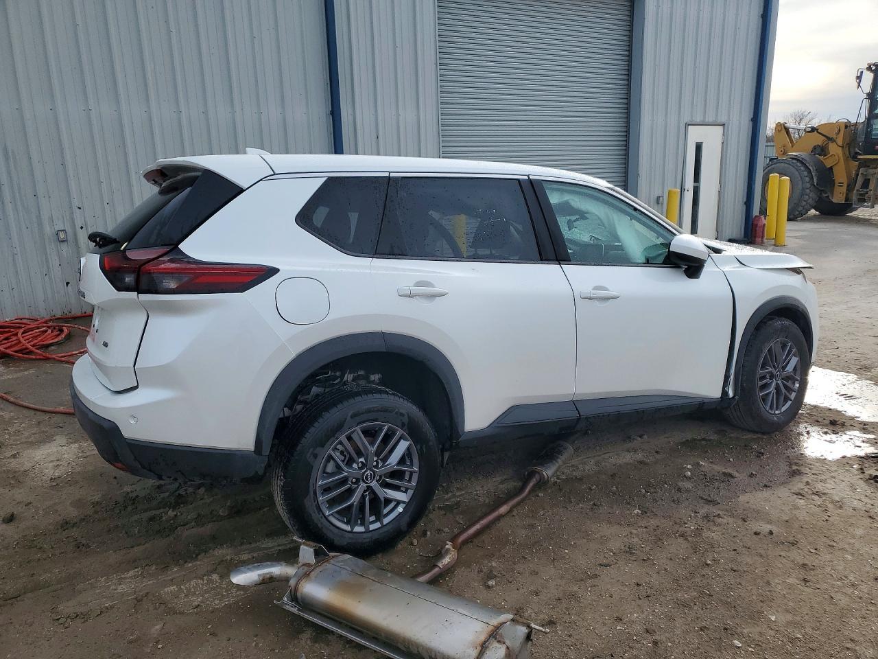 2026 Nissan Rogue Sv - zdjęcie 3