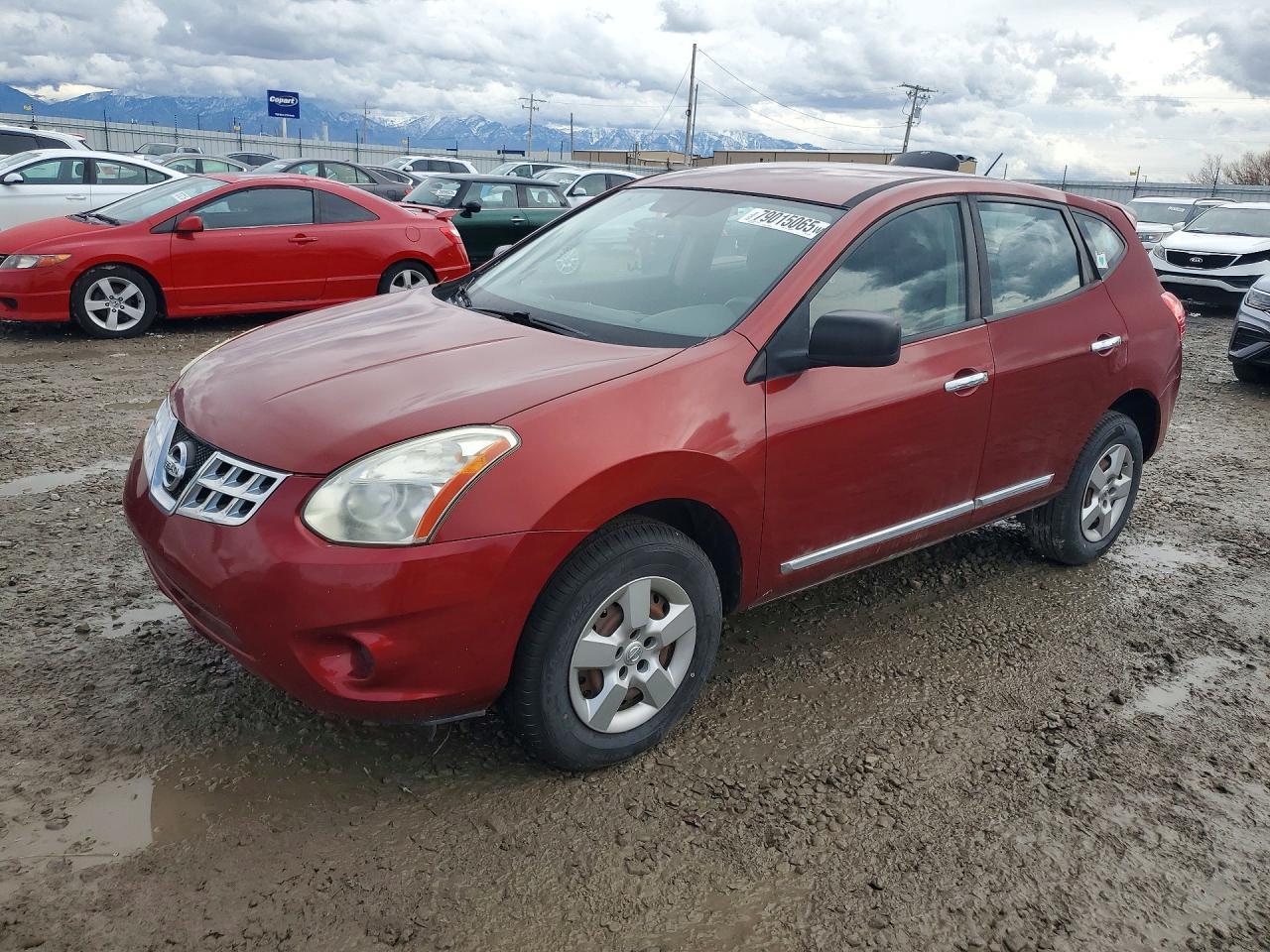 2013 Nissan Rogue S - zdjęcie główne