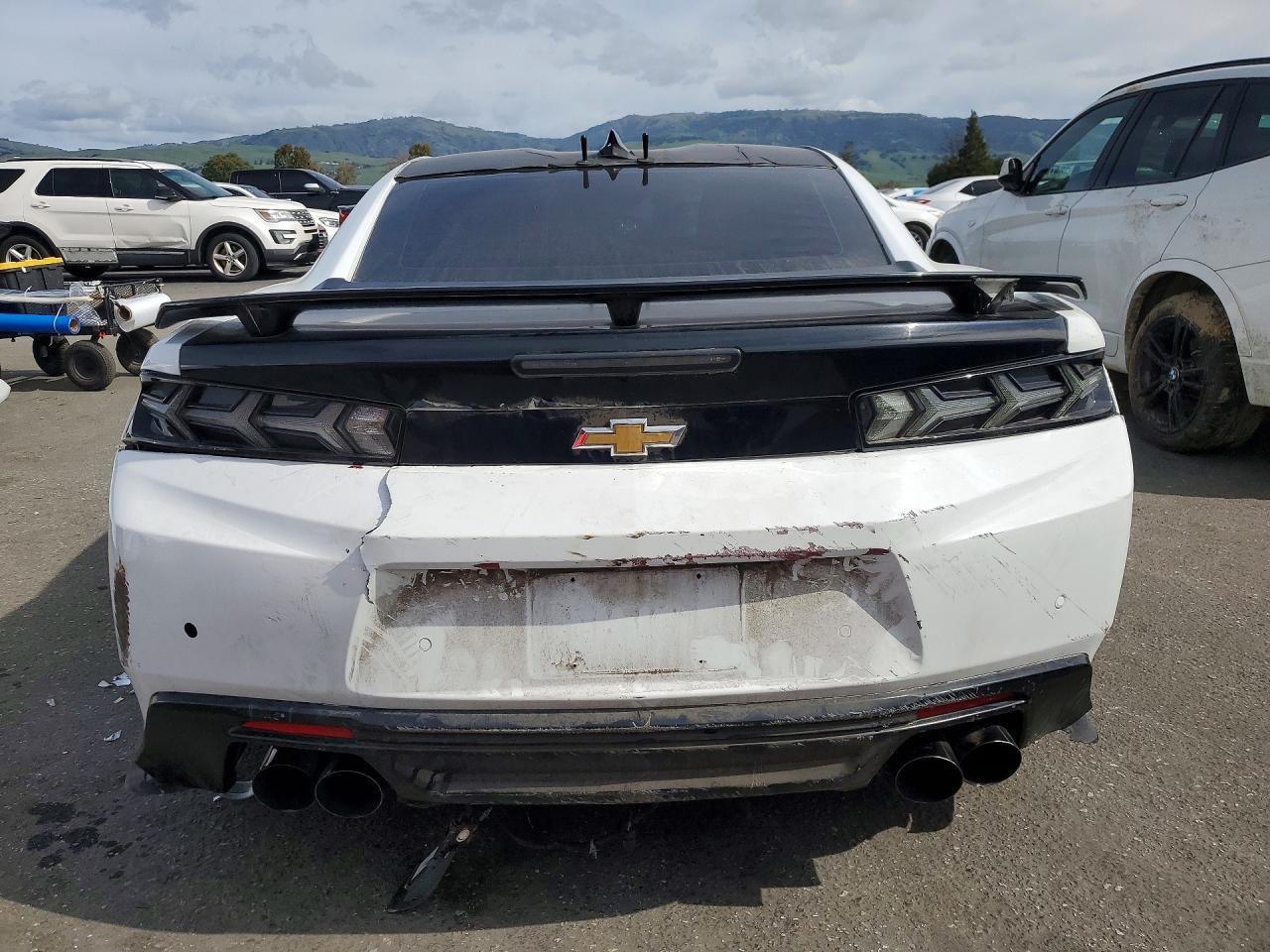 2017 Chevrolet Camaro Ss - zdjęcie 6