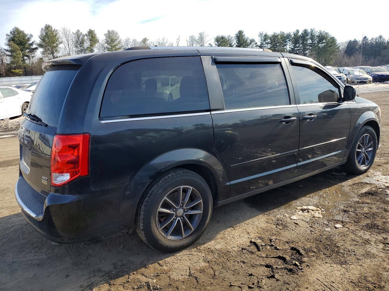 2017 Dodge Grand Caravan Sxt - zdjęcie 3