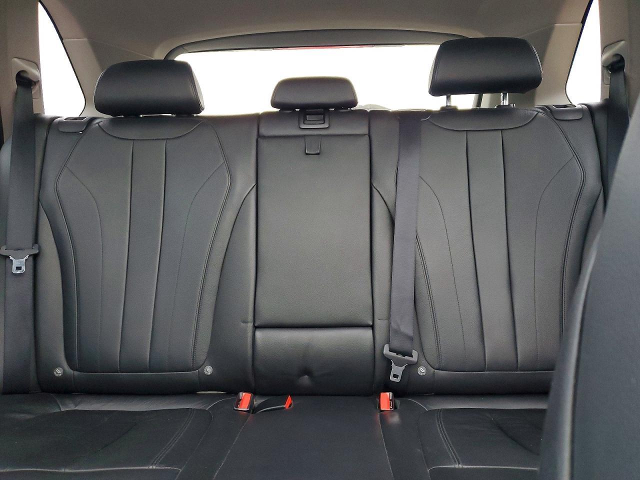 2015 BMW X5 xDrive35D - zdjęcie 10