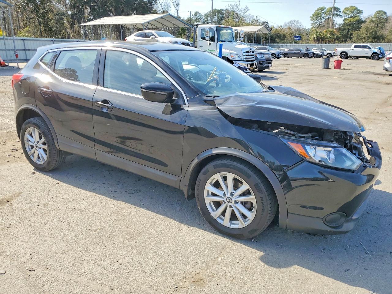 2019 Nissan Rogue Sport S - zdjęcie 4