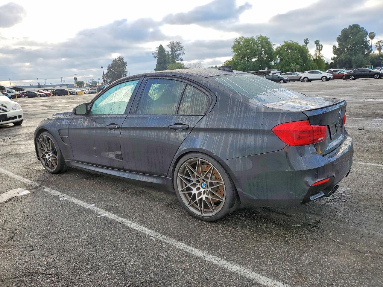 2017 BMW M3 - zdjęcie 2