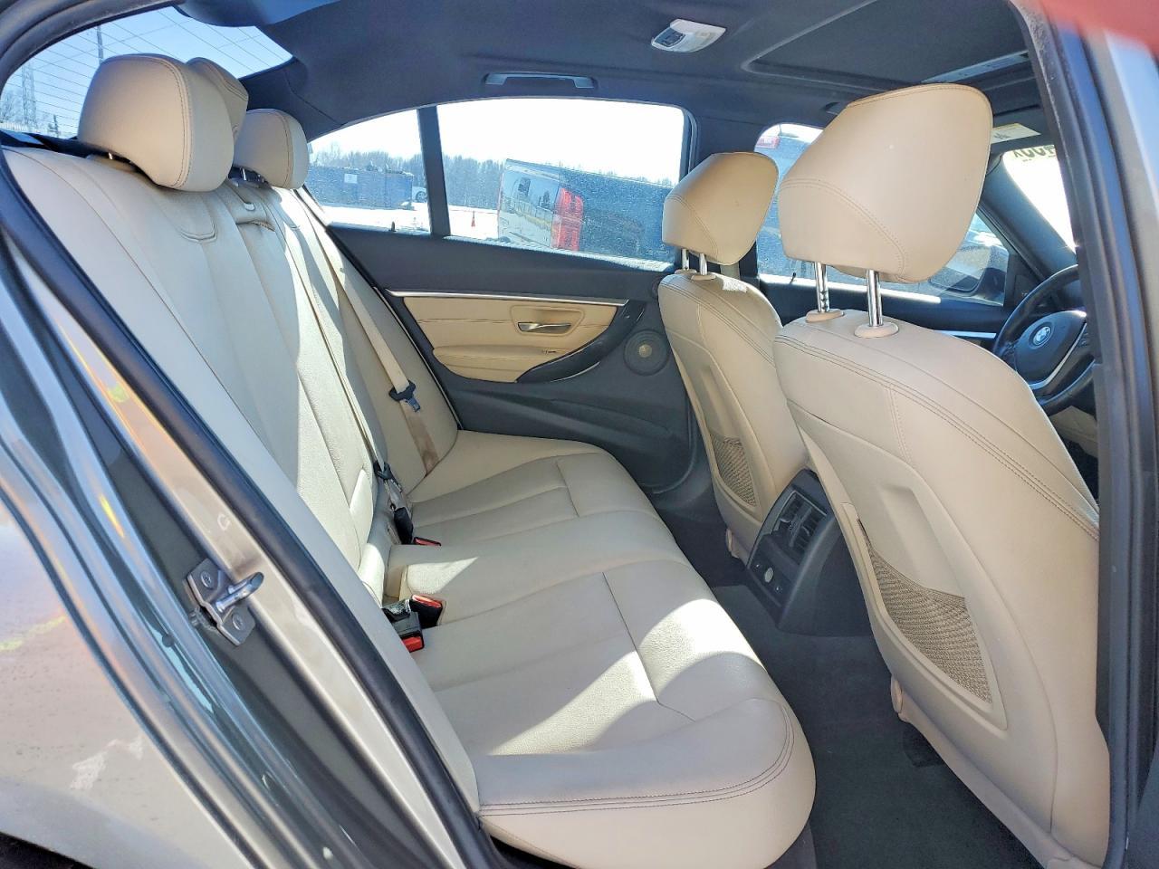 2016 BMW 340 I - zdjęcie 10