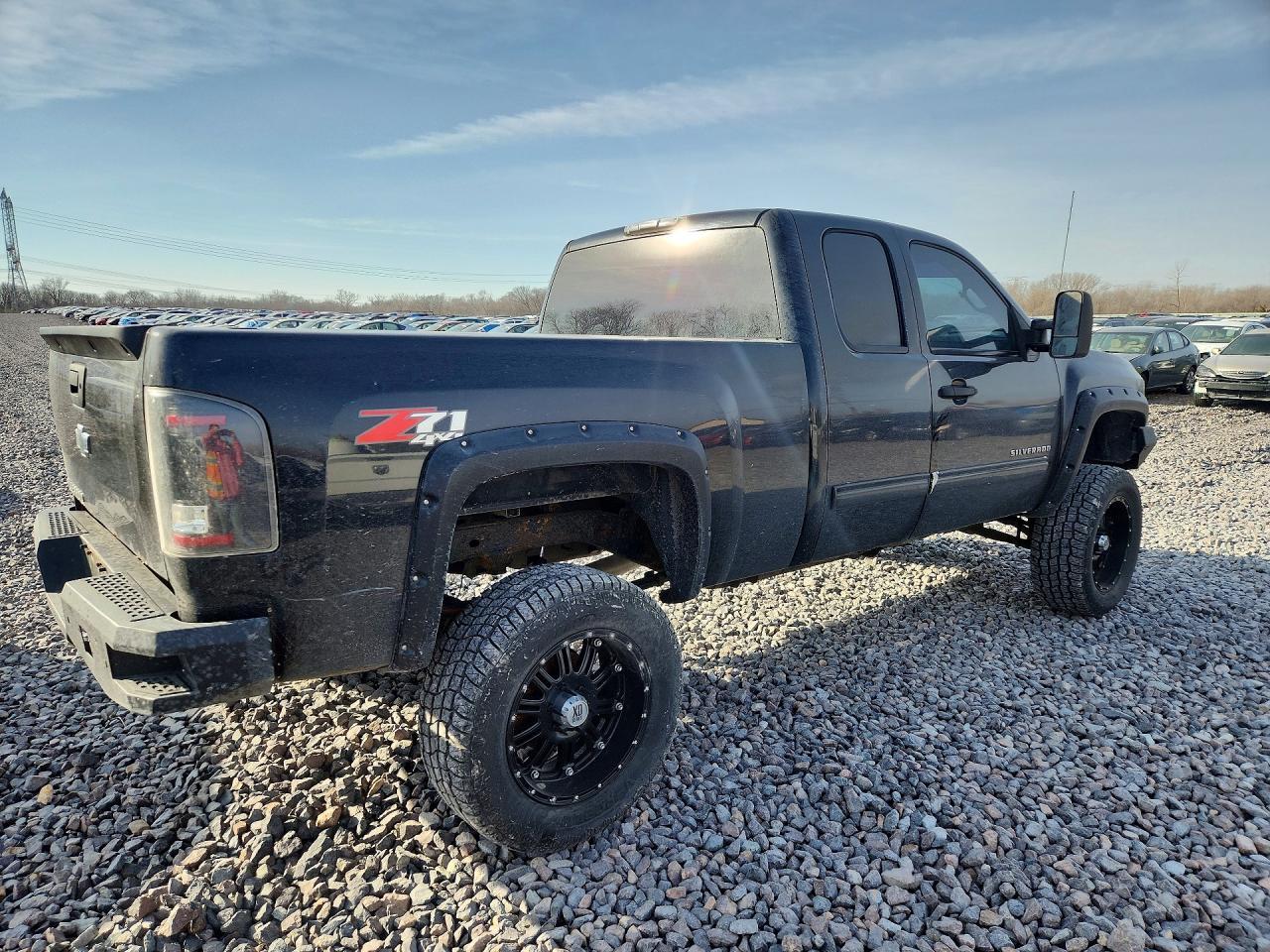 2013 Chevrolet Silverado K1500 Lt - zdjęcie 3