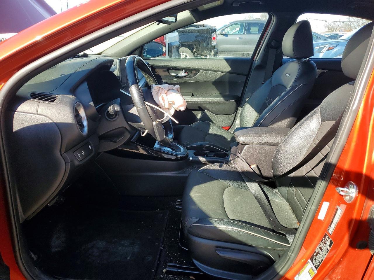 2022 Kia Forte Gt-Line - zdjęcie 7