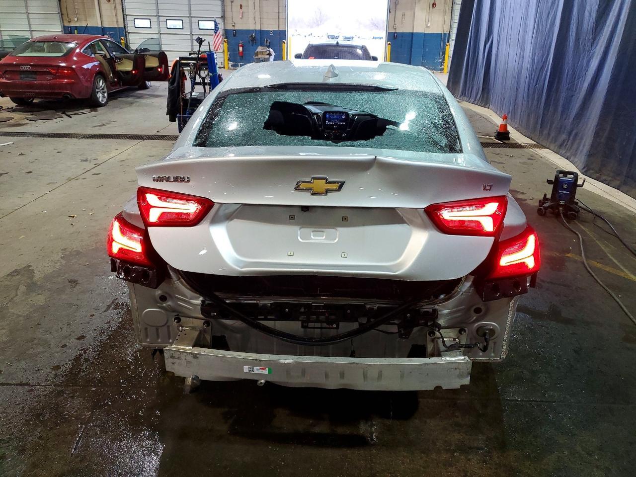 2022 Chevrolet Malibu Lt - zdjęcie 6