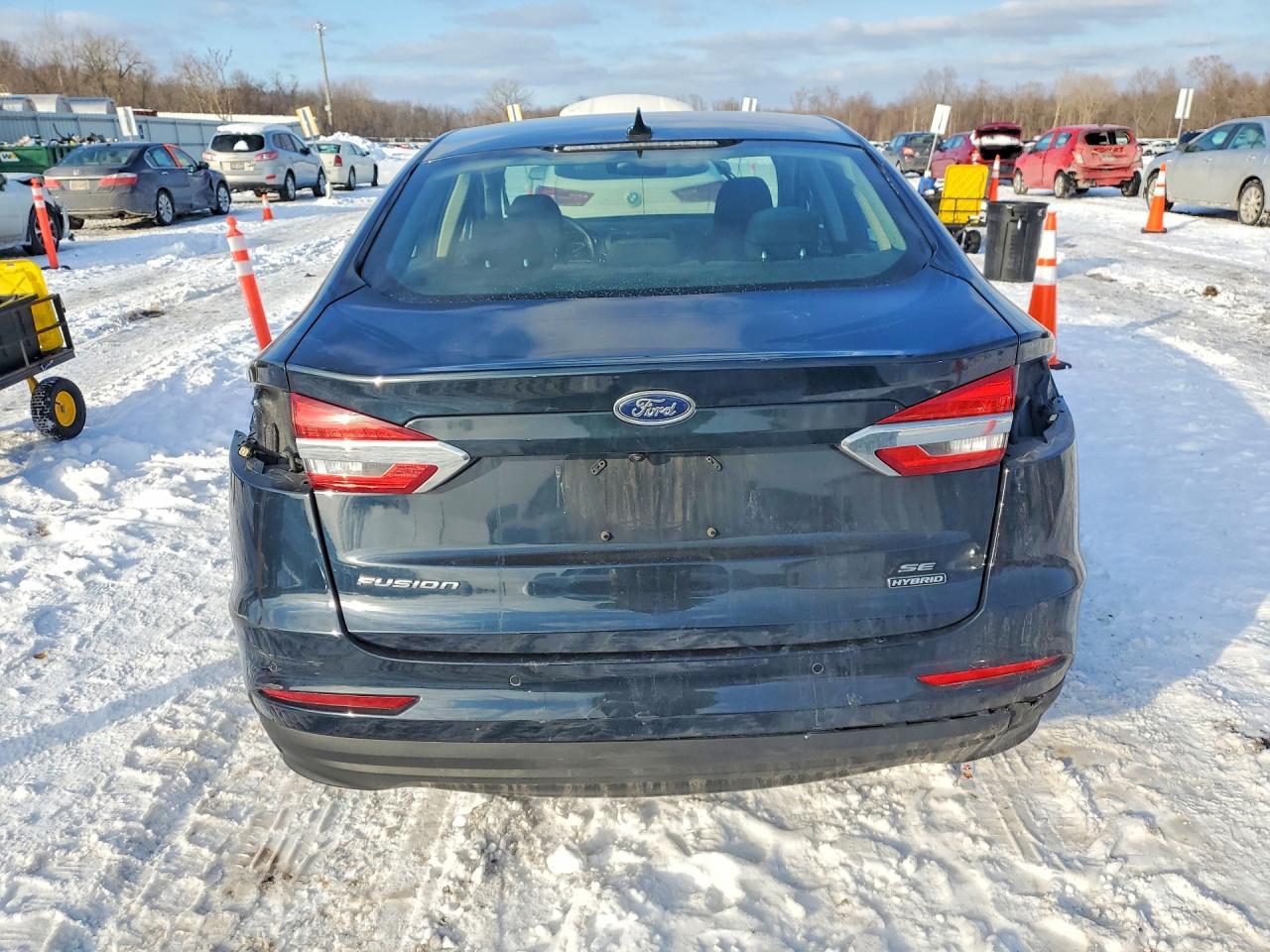 2020 Ford Fusion Se - zdjęcie 6