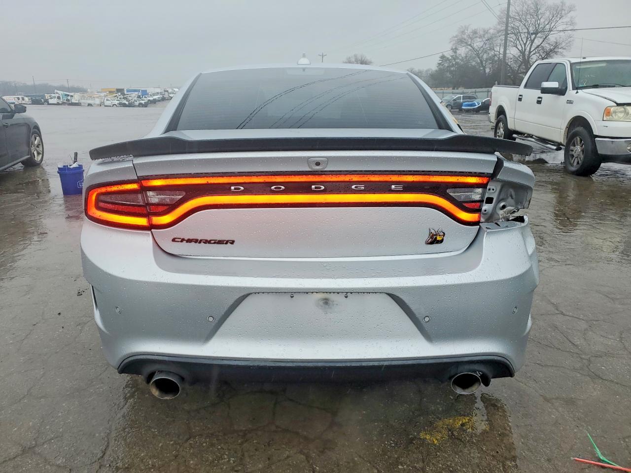 2020 Dodge Charger Scat Pack - zdjęcie 6