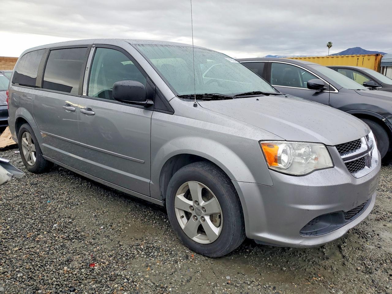 2016 Dodge Grand Caravan Se - zdjęcie 4