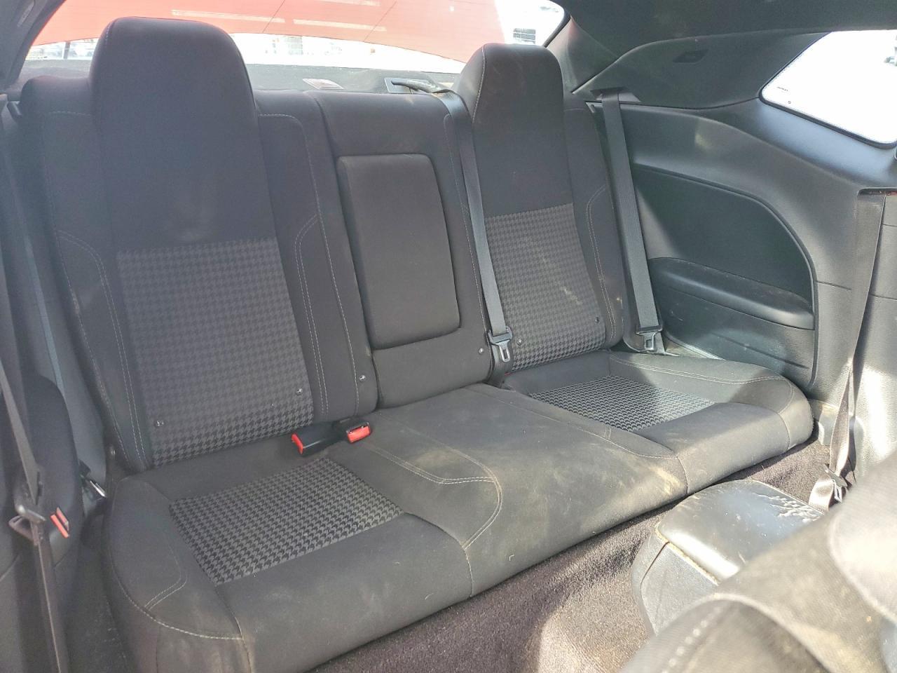 2016 Dodge Challenger Sxt - zdjęcie 10