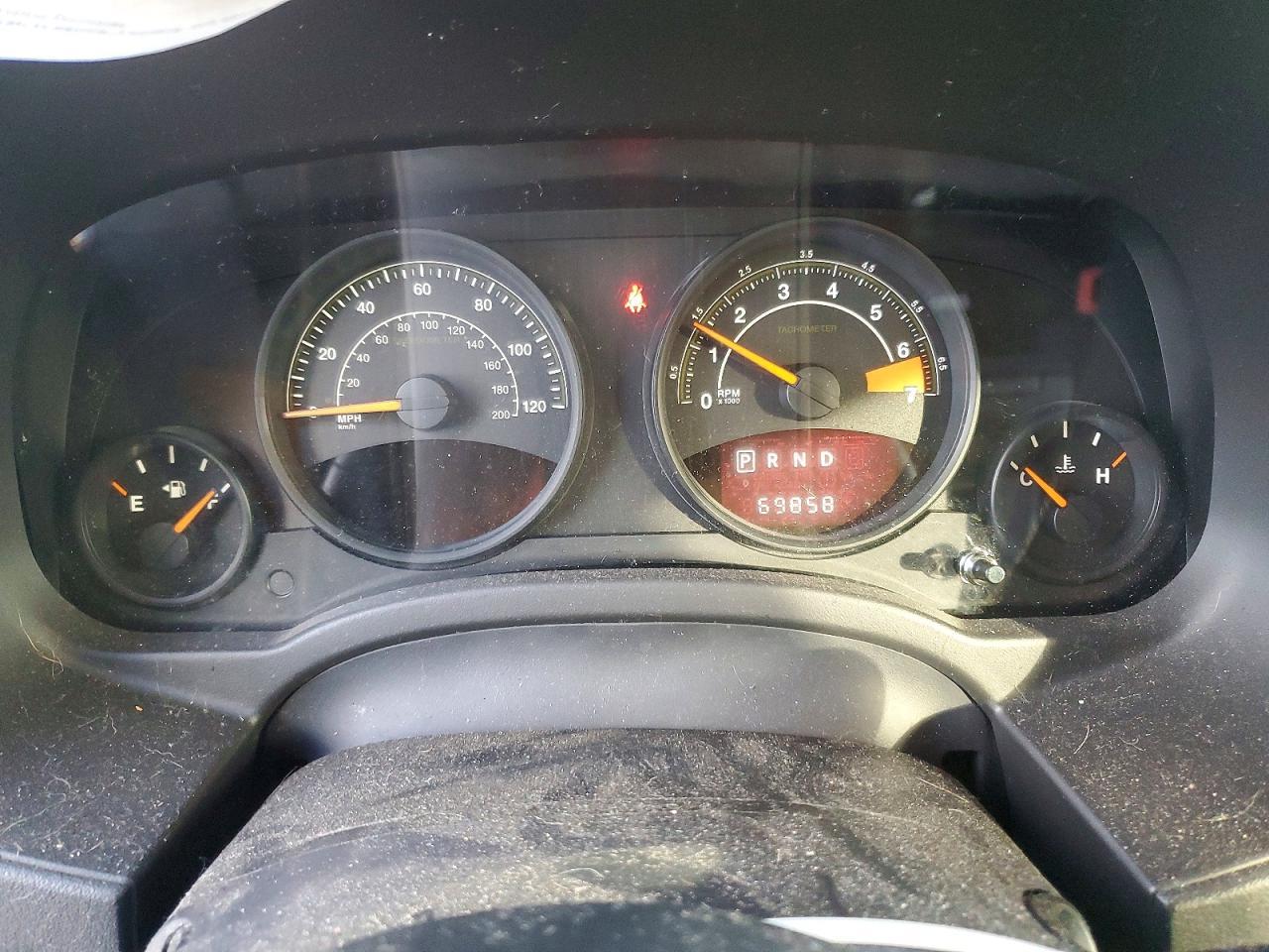 2016 Jeep Patriot Latitude - zdjęcie 9