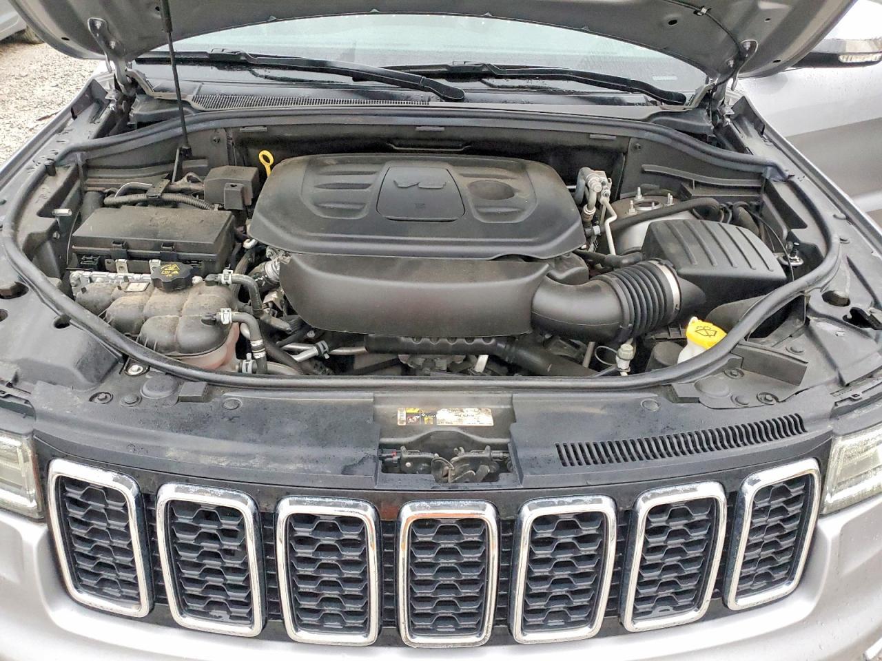 2019 Jeep Grand Cherokee Limited - zdjęcie 12