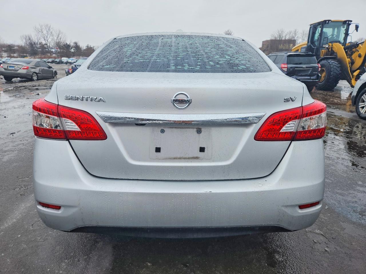 2015 Nissan Sentra S - zdjęcie 6