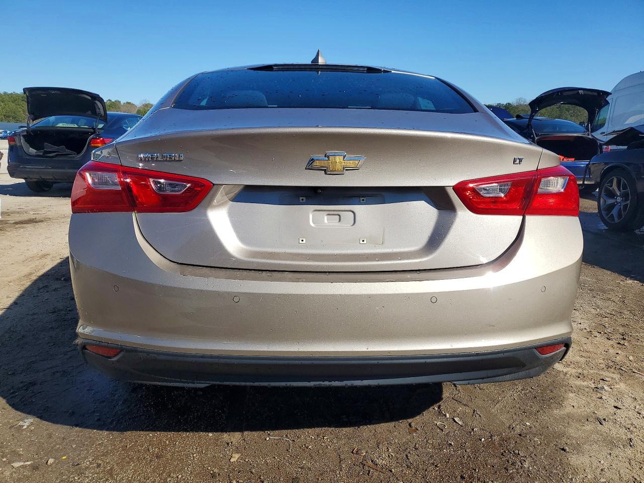 2023 Chevrolet Malibu Lt - zdjęcie 6