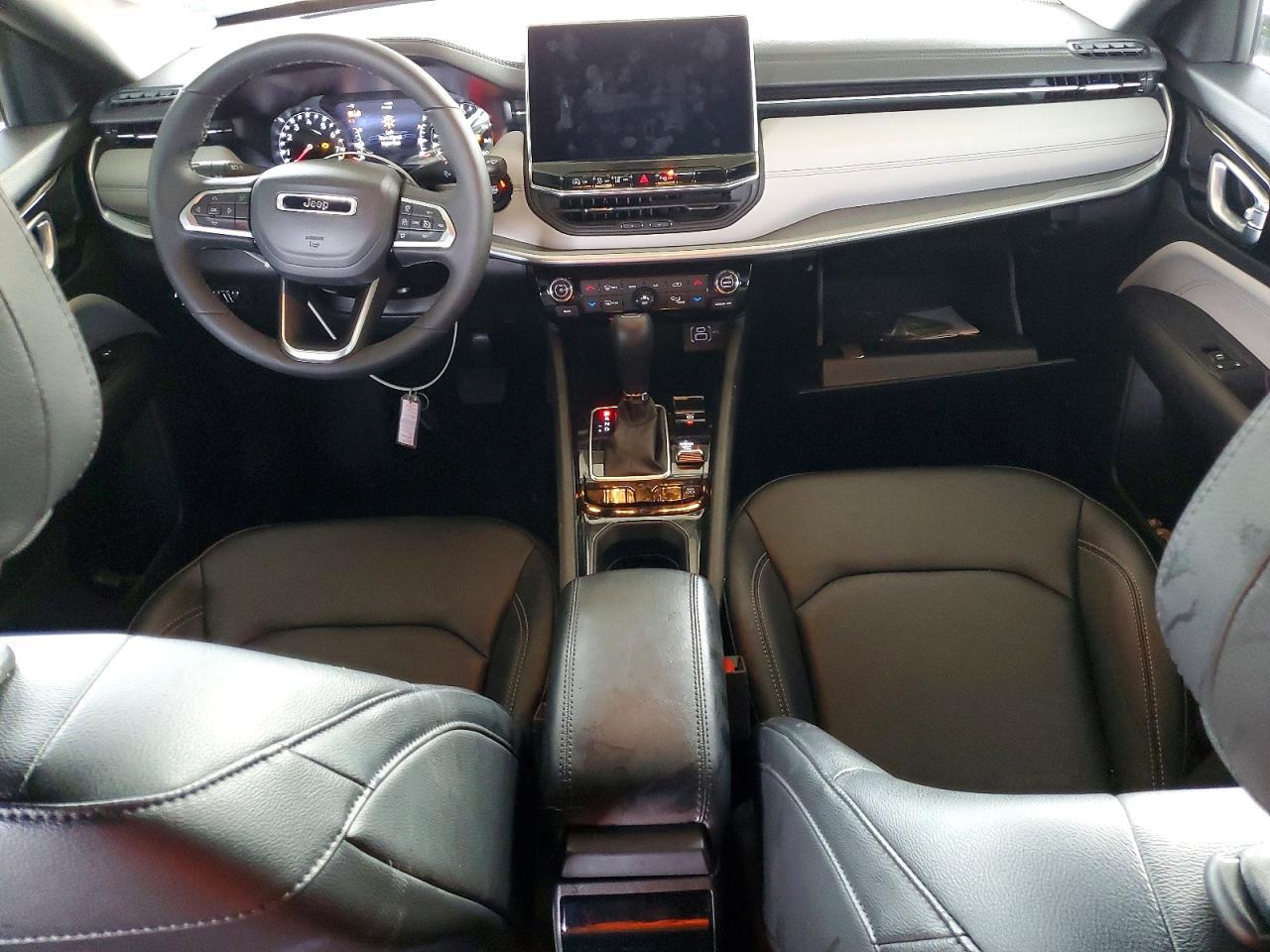 2025 Jeep Compass Limited - zdjęcie 8