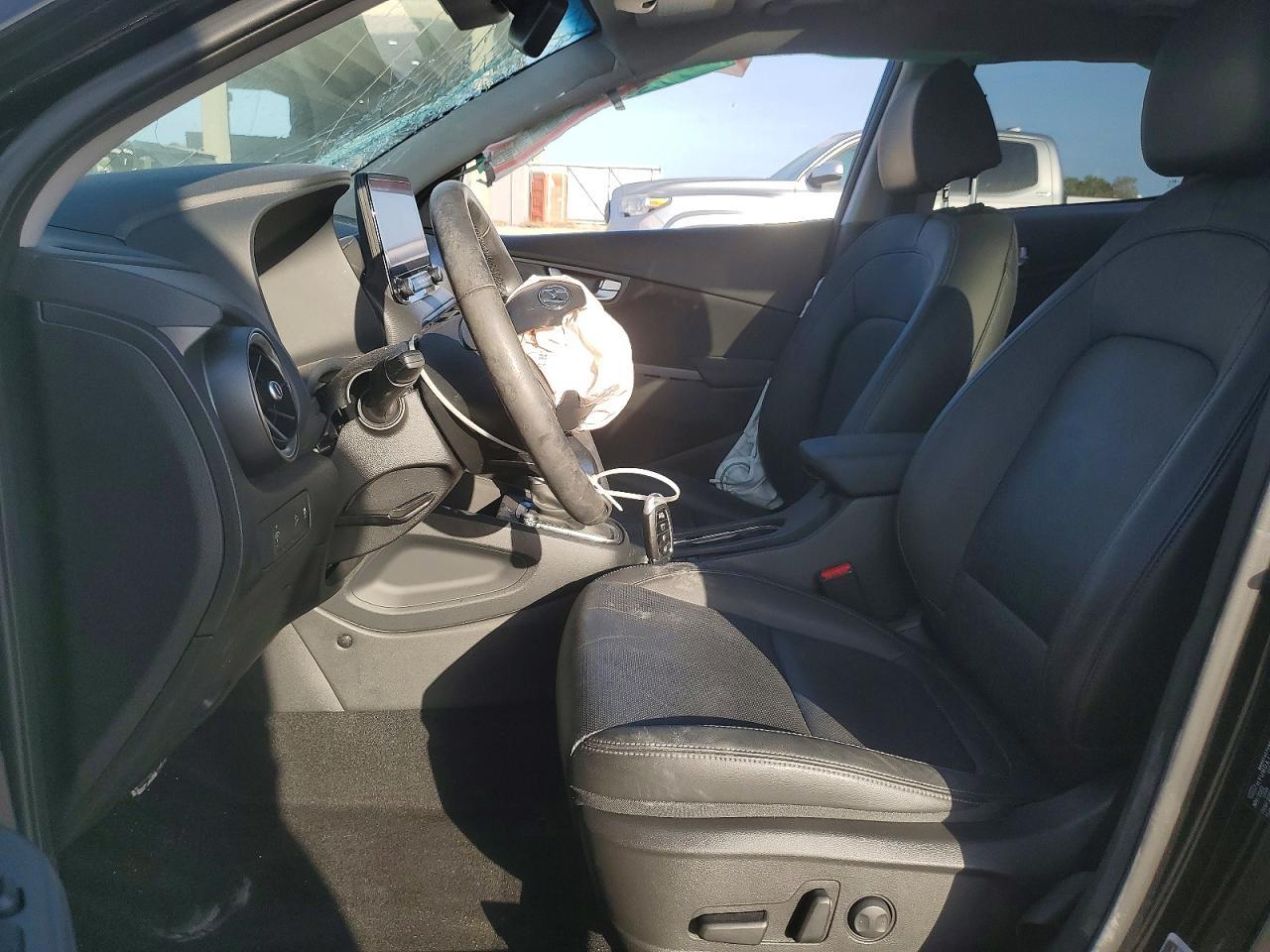 2023 Hyundai Kona Limited - zdjęcie 7