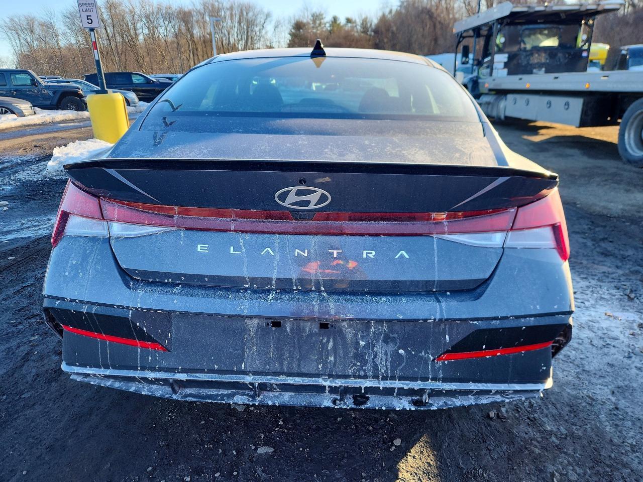 2025 Hyundai Elantra Sel Sport - zdjęcie 6