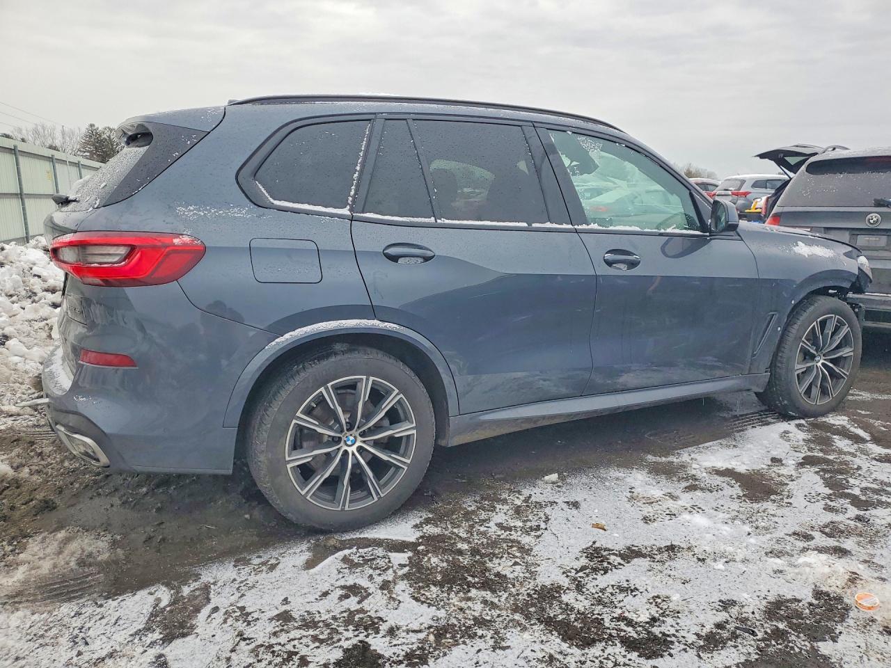 2019 BMW X5 xDrive40I - zdjęcie 3