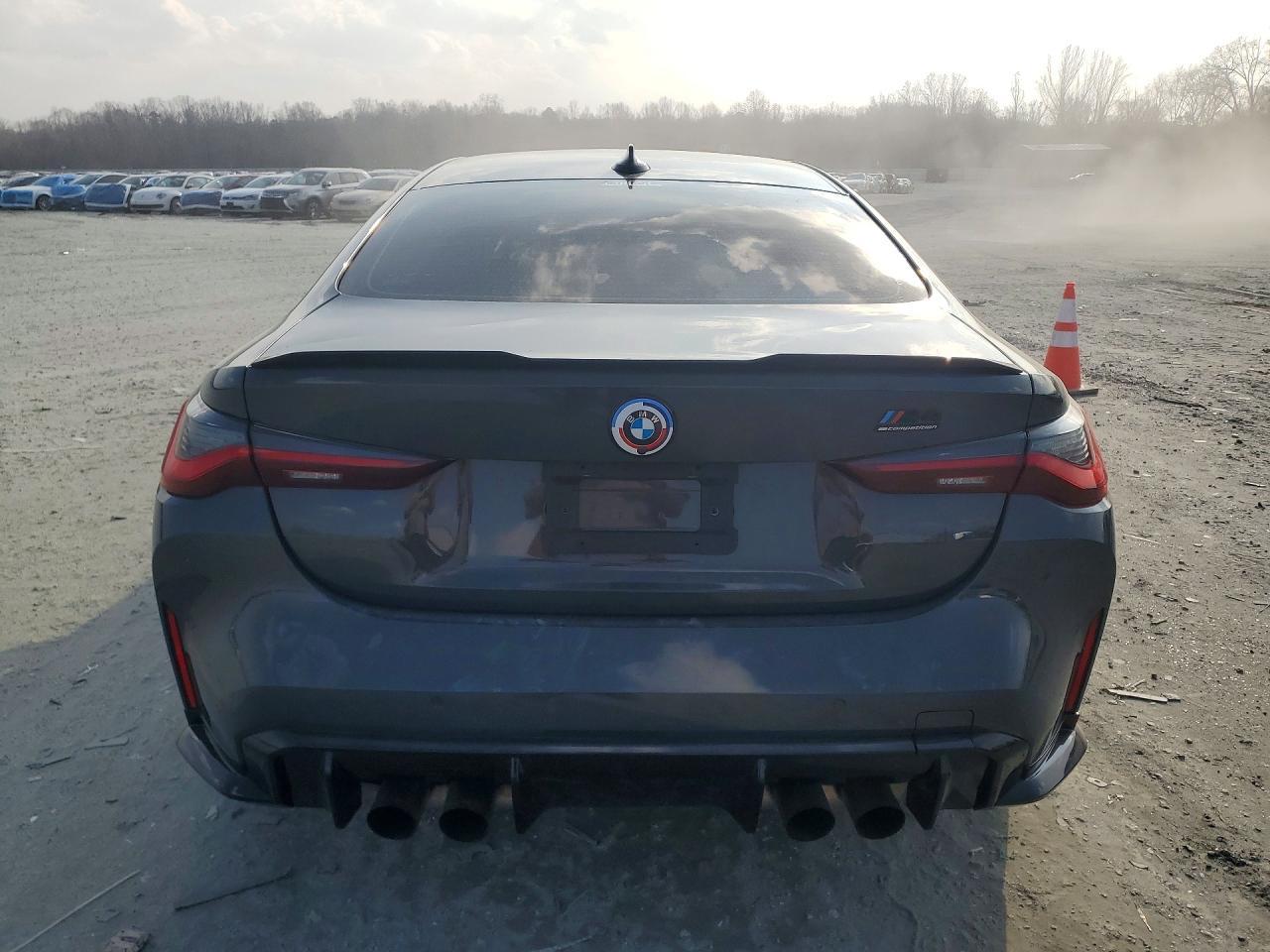 2022 BMW M4 Competition - zdjęcie 6