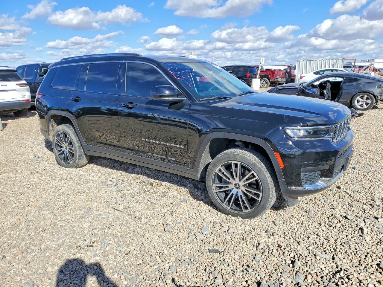 2023 Jeep Grand Cherokee L Laredo - zdjęcie 4
