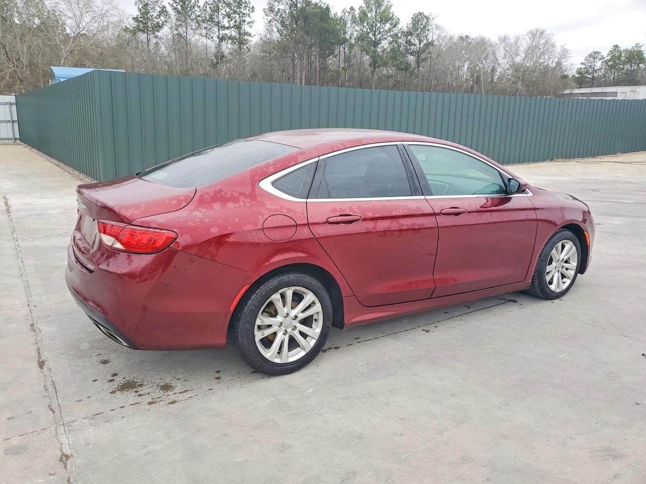 2016 Chrysler 200 Limited - zdjęcie 3