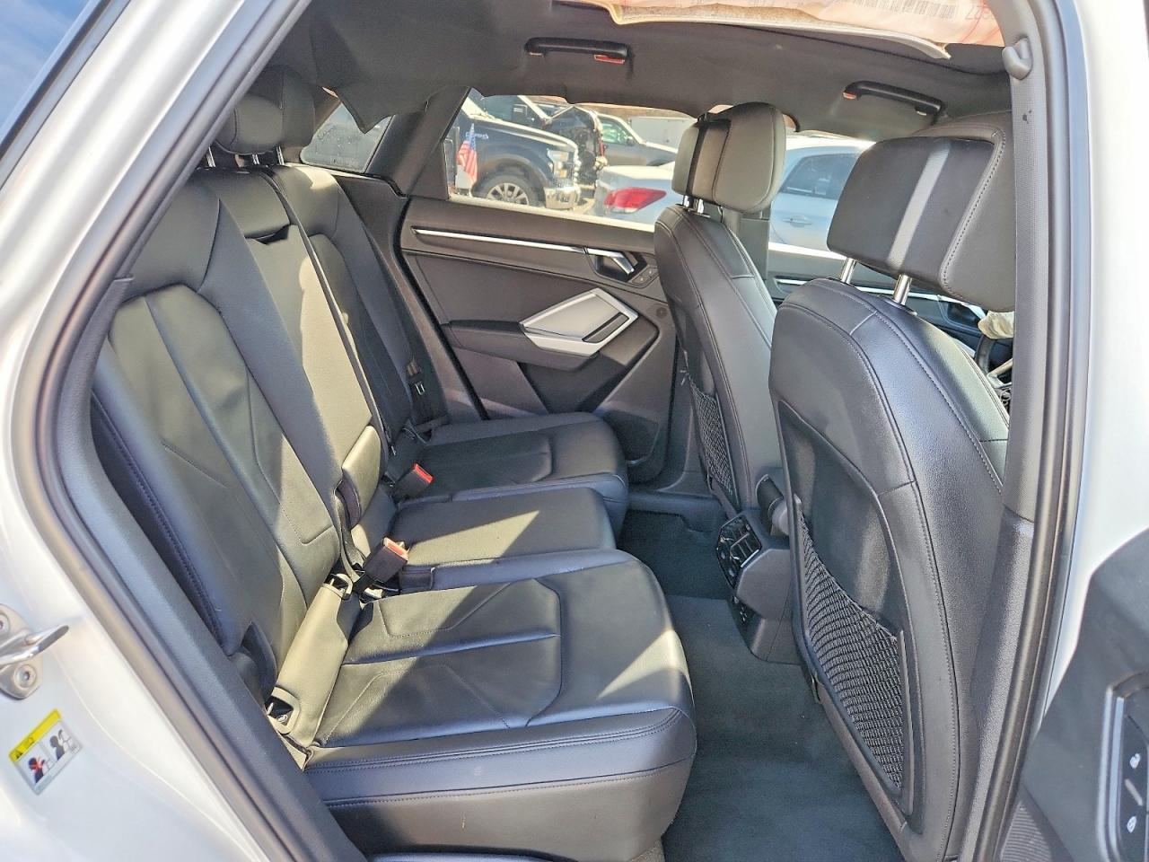 2021 Audi Q3 Premium 40 - zdjęcie 11