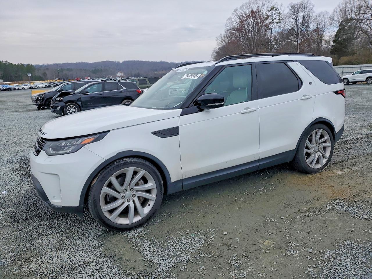 2018 Land Rover Discovery Hse Luxury - zdjęcie główne