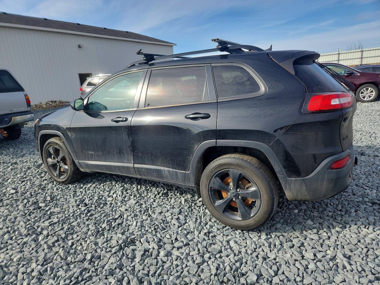 2016 Jeep Cherokee Latitude - zdjęcie 2
