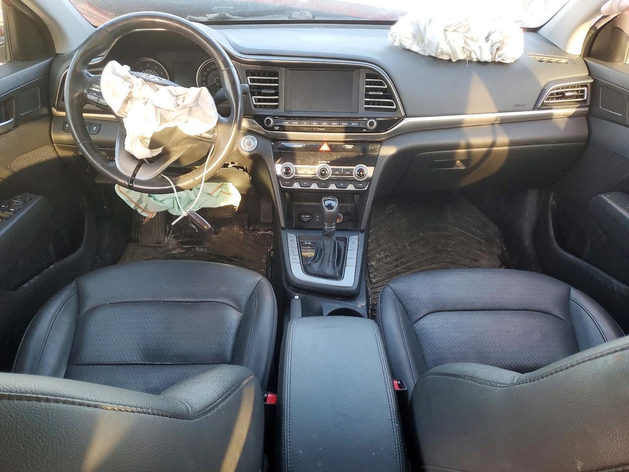 2020 Hyundai Elantra Sel - zdjęcie 8