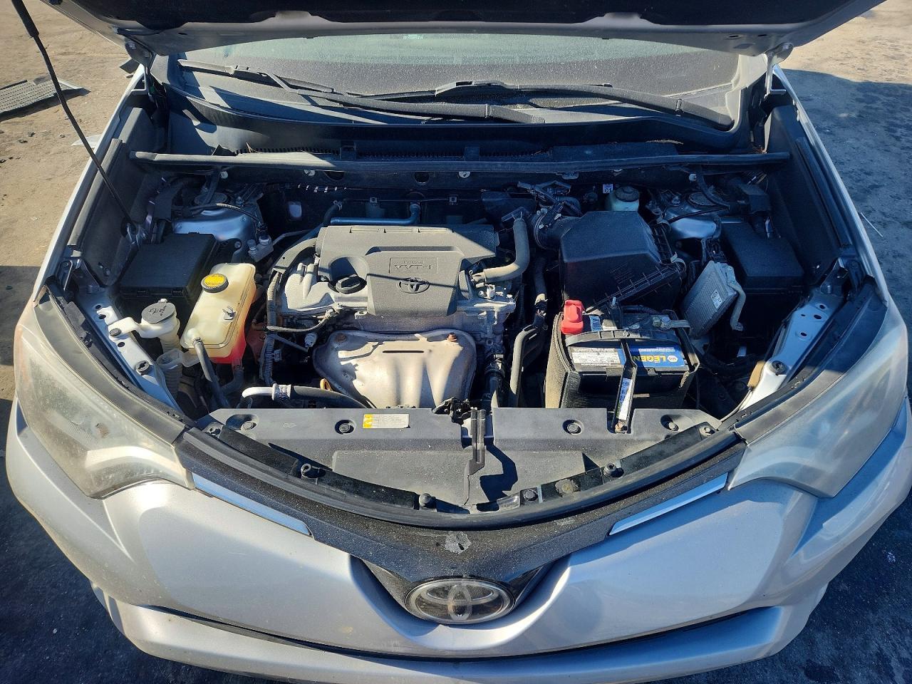 2017 Toyota Rav4 Le - zdjęcie 11