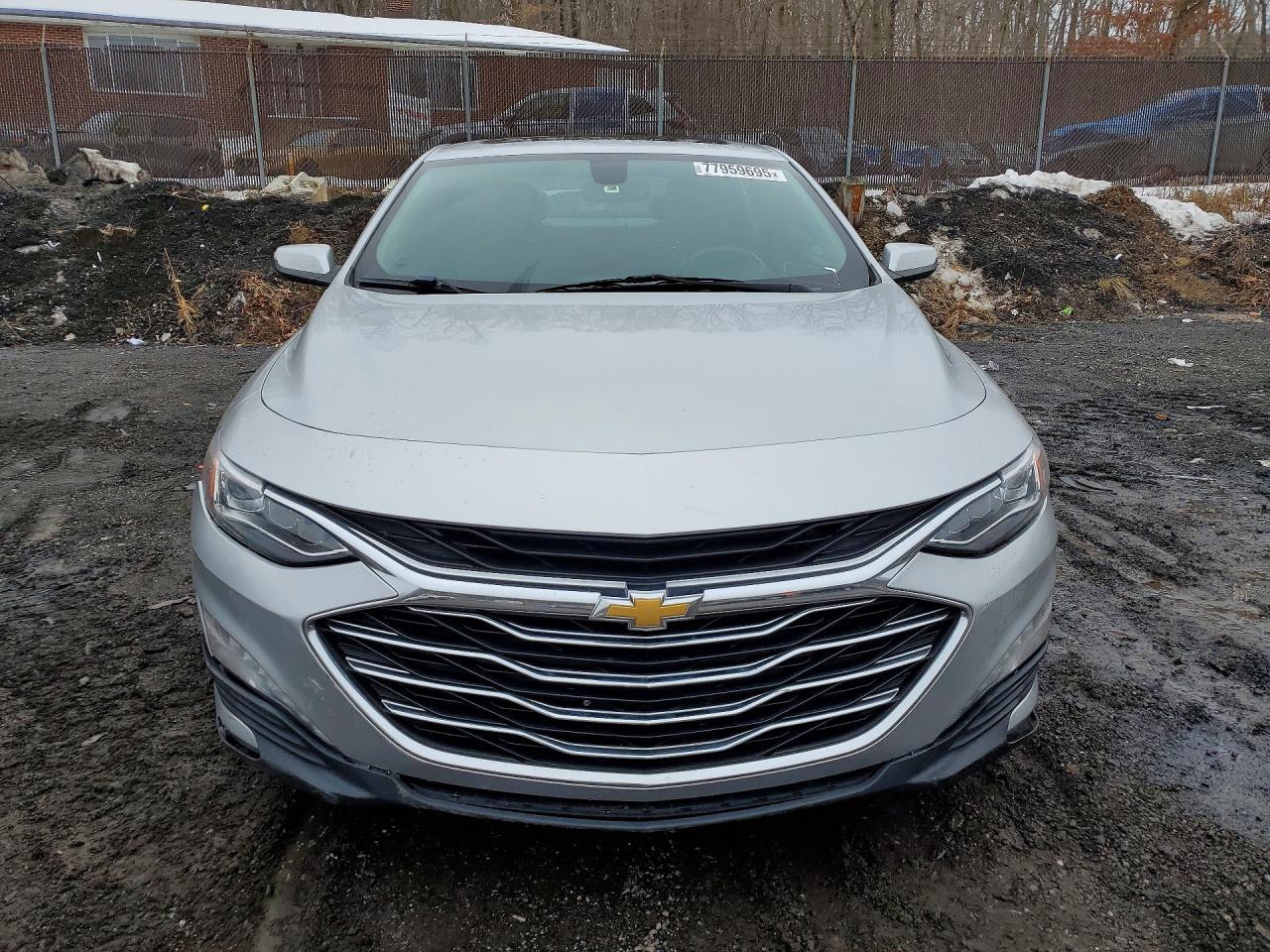 2020 Chevrolet Malibu Premier - zdjęcie 5