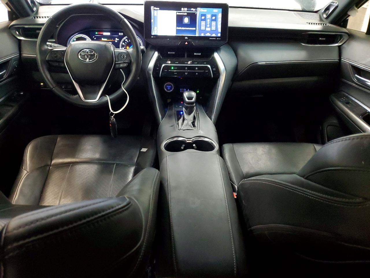 2021 Toyota Venza Le - zdjęcie 8