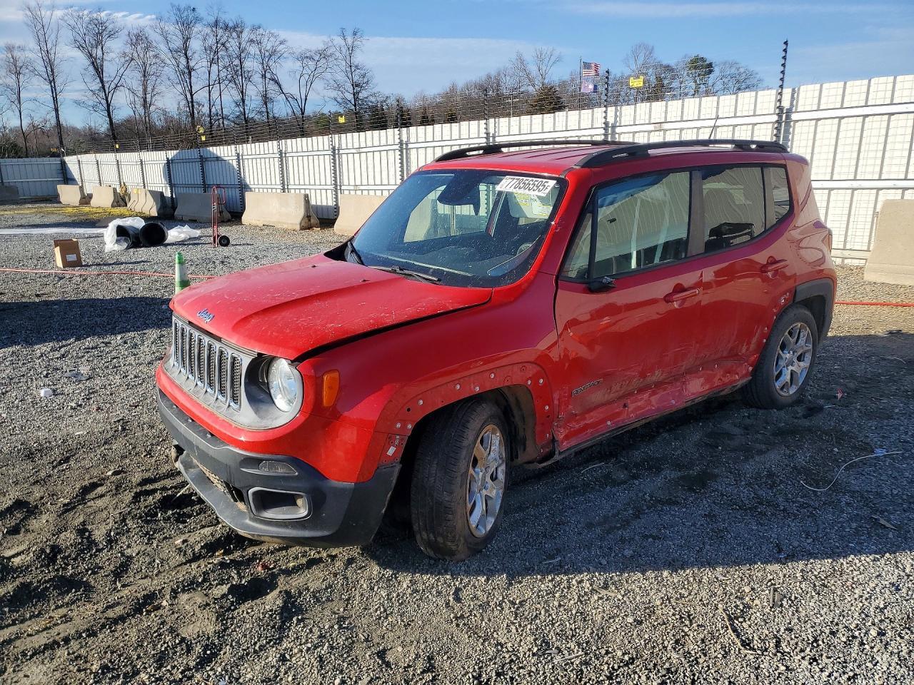 2015 Jeep Renegade Latitude - zdjęcie główne